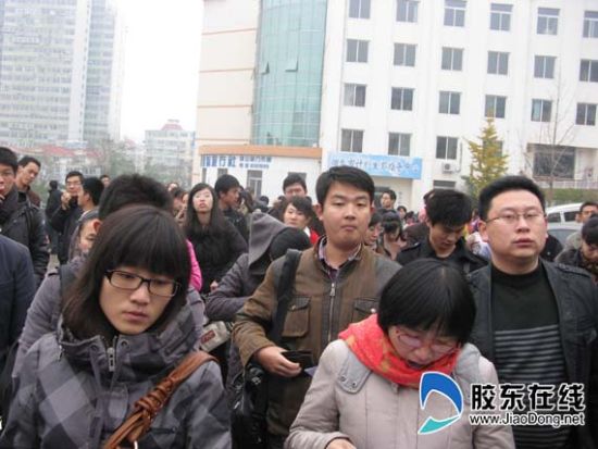 ��̨�����˸�����