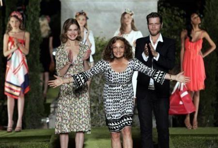 ��������ʱװЭ����ϯ������˹��̫�����ʦ�찲�ȡ��롤��˹������(����ͼ)