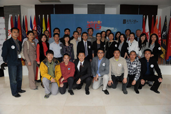 18������ԺУ������Ӱ