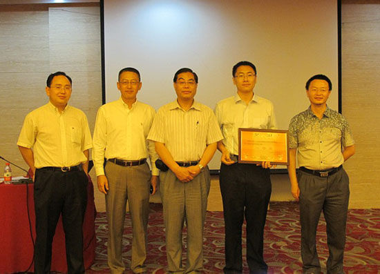 ����EMBA��һ����ҵģʽ������ƴ��� һ�Ƚ�