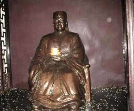 �̵��й���ʷ�ϵĶ�ʮ�󸻺�(��ͼ)