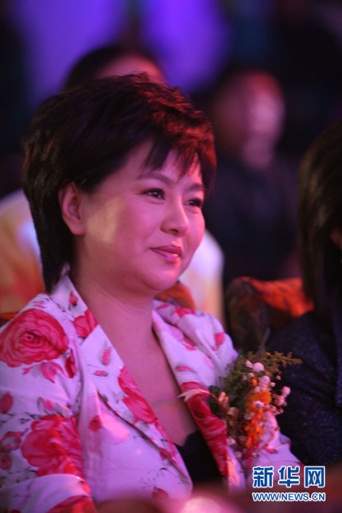 �������������ˣ���Ƽ����н20�򣬹��ʻ�ױ��1��ÿ�����ⲹ��2��