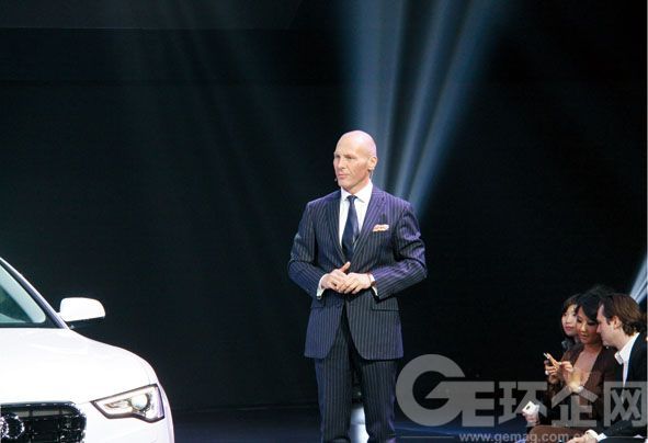 ��Ժ�������µ��й�����ս